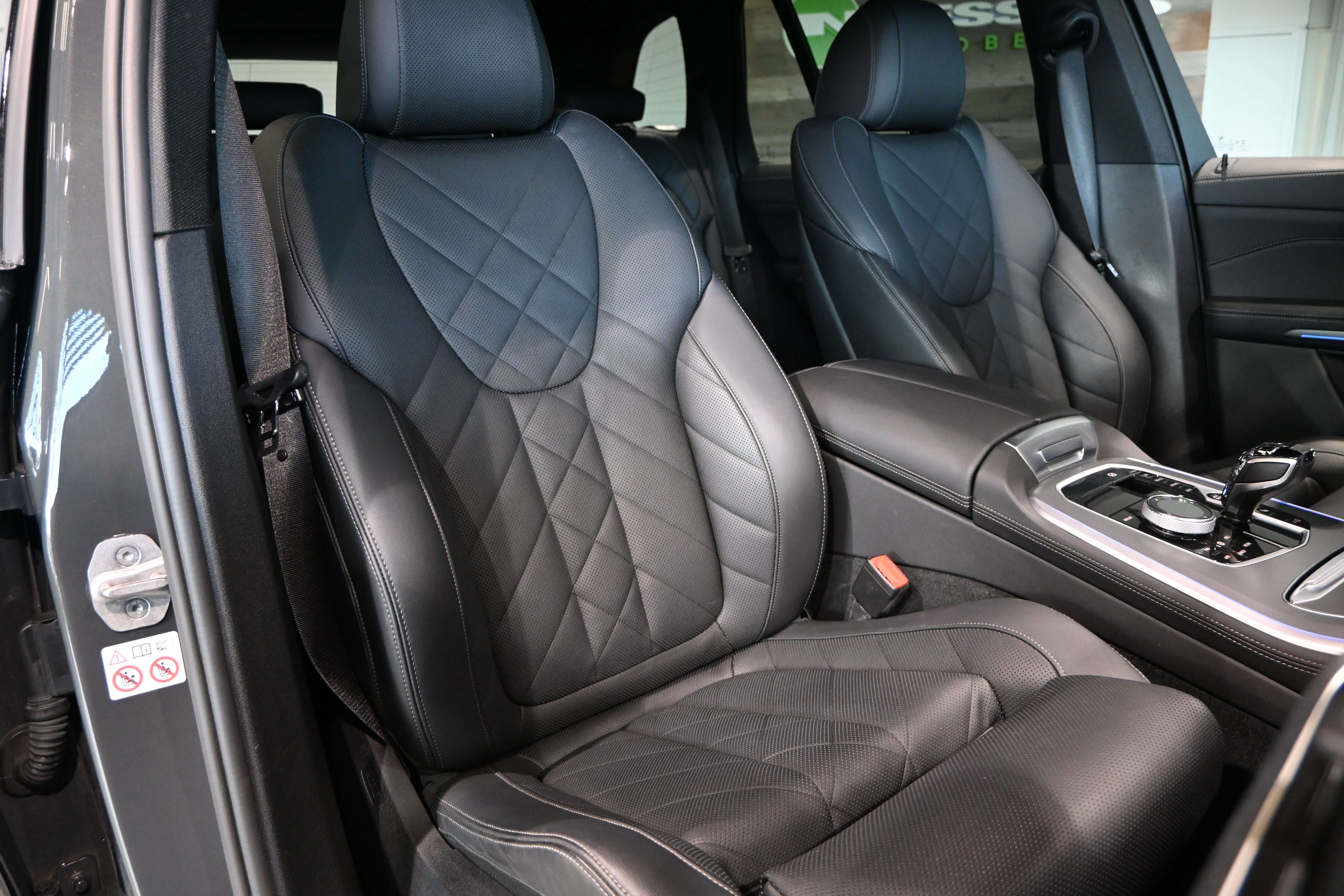 BMW X5 xDrive 30d M-Pack*LASER/LEDER/HUD/ACC/TREKHAAK/DAB