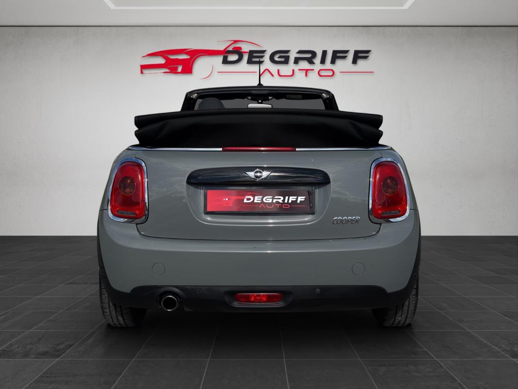 Mini Cabriolet F57 Cabriolet Cooper 136 ch Finition Red Hot Chili
