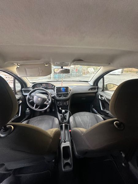 Peugeot 208 1.4 HDI FAP 68 ALLURE 5P