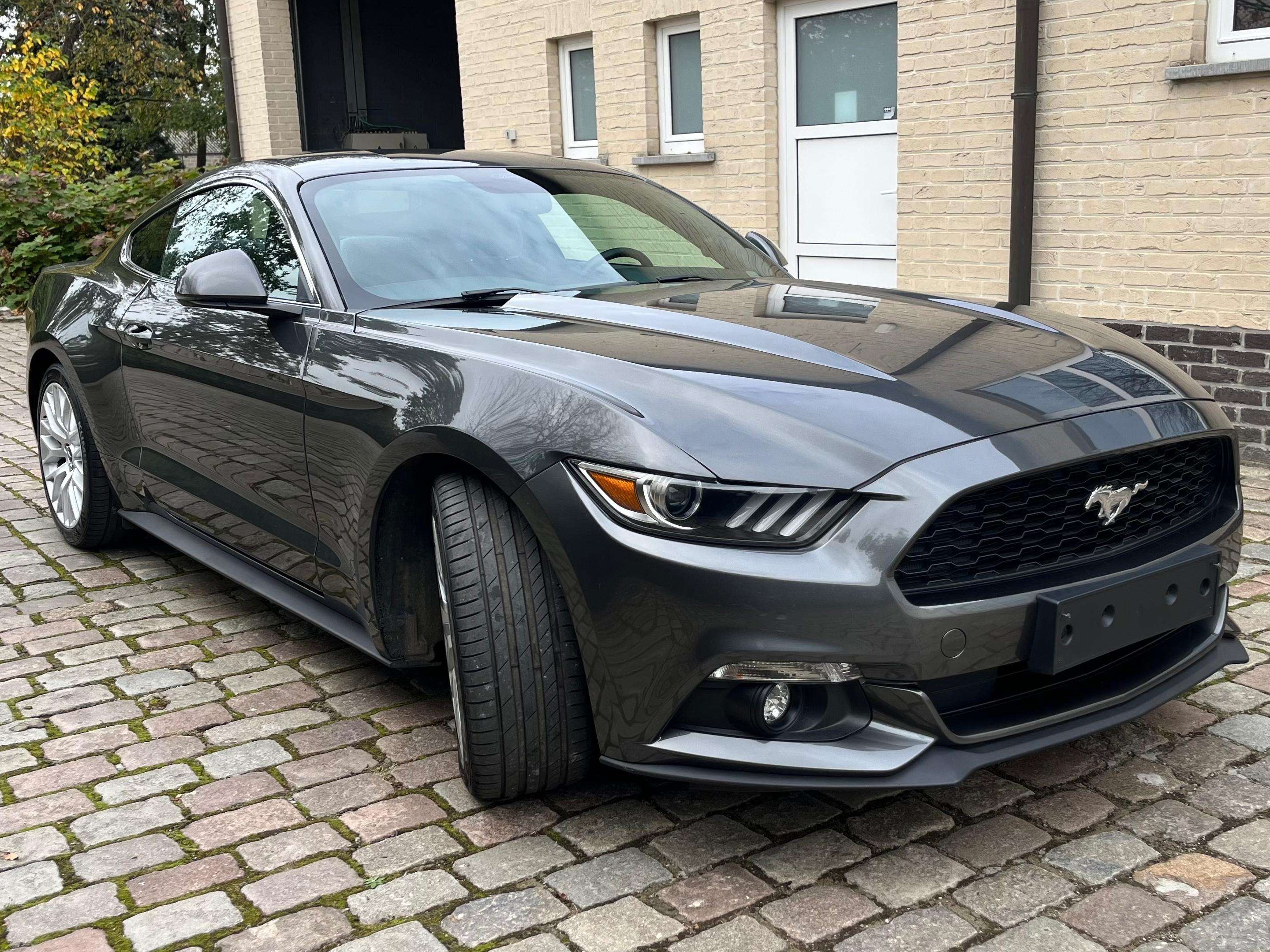 Ford Mustang 2.3 EcoBoost Automaat  ### 57000 km ###