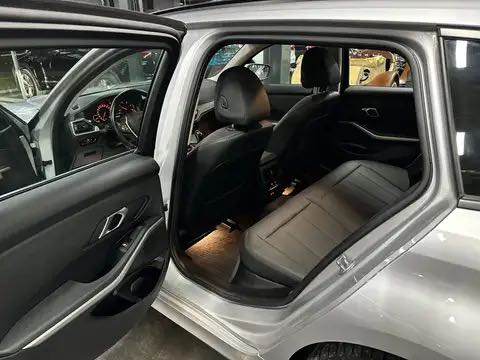 Bmw Serie 3 (G21) 318D 150 LUXURY