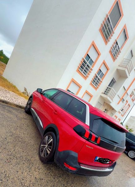 Peugeot 5008 Peugeot 5008 used car like new..