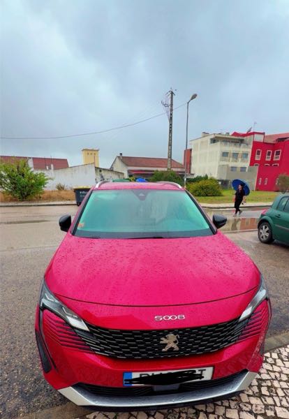 Peugeot 5008 Peugeot 5008 used car like new..