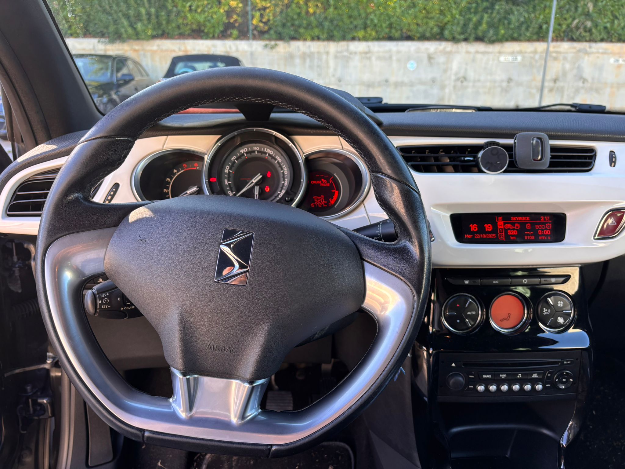 Citroen Ds3 1.6 E-HDI 90 AIRDREAM SO CHIC