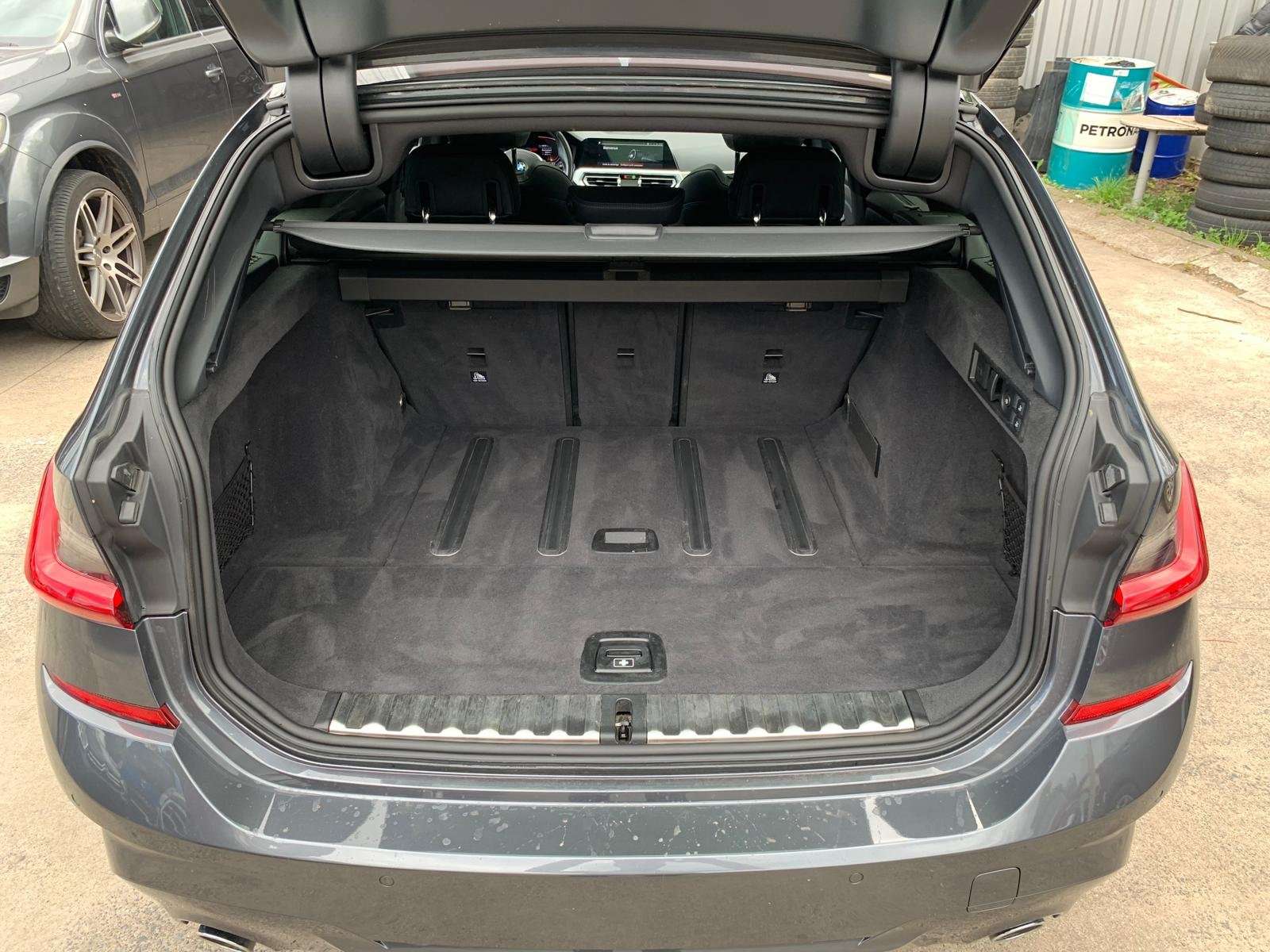 BMW 318 Touring HYBRIDE DISEL