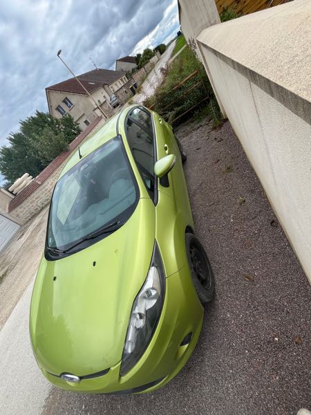 Ford Fiesta V 1400 TDCI GHIA 5P