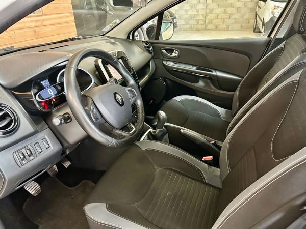 Renault Clio IV (2) 1.5 DCI 90 ENERGY INTENS