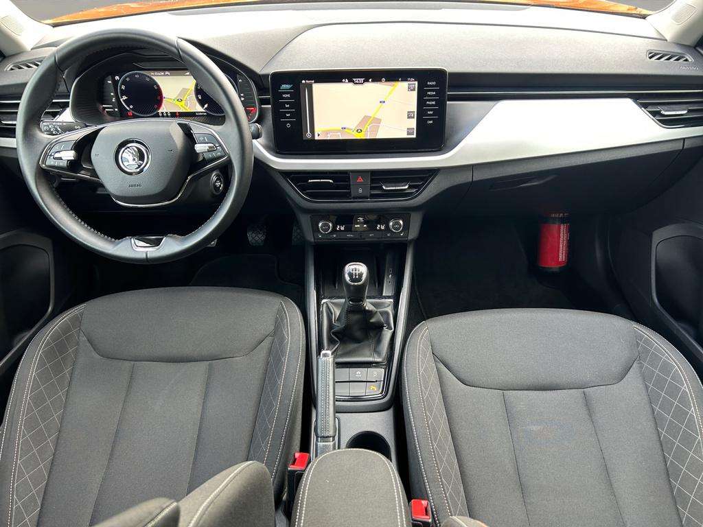 Skoda Kamiq Kamiq Clever 1,0 TSI 70 kW 5-speed mech.