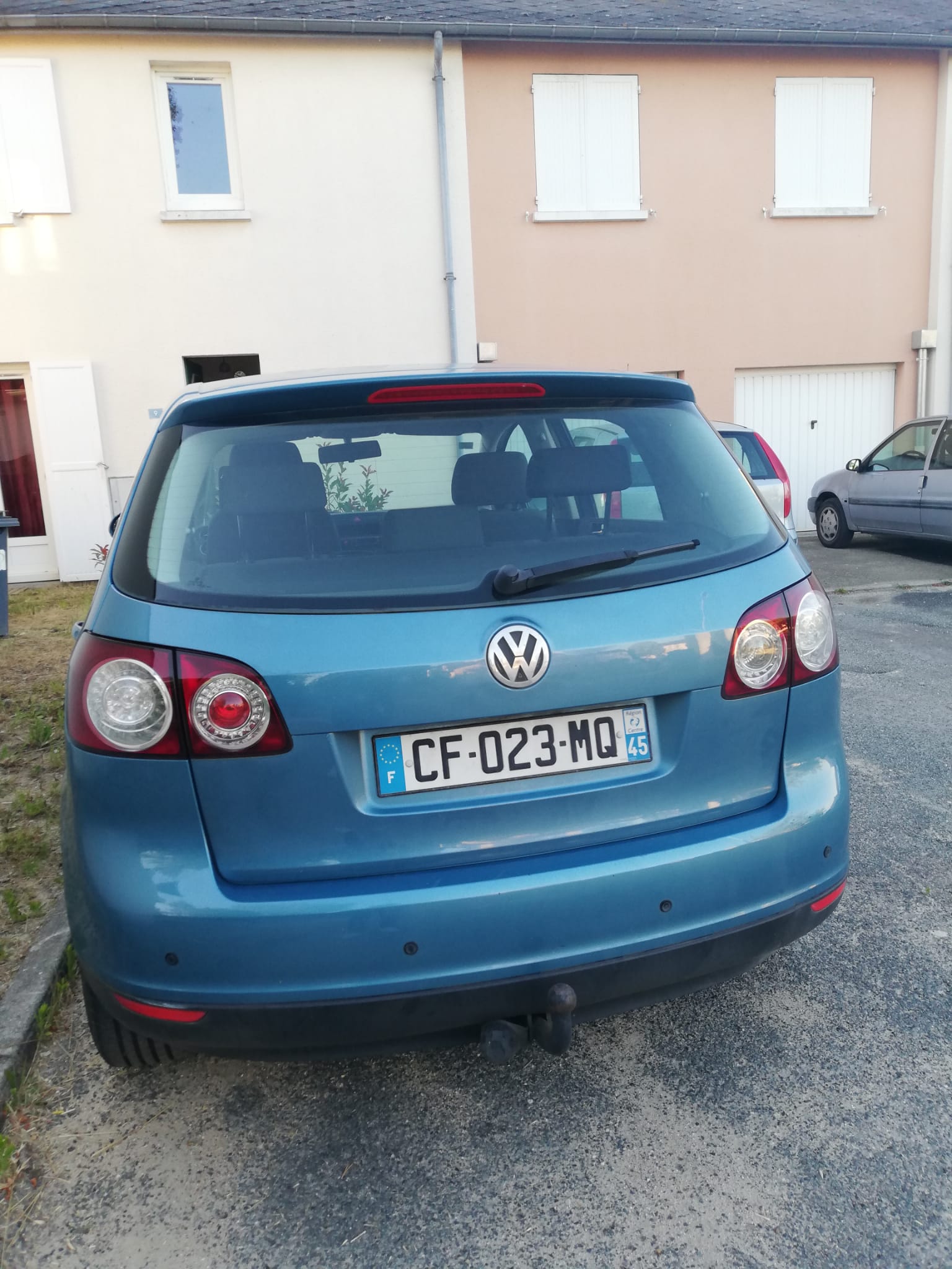 Volkswagen Golf Plus (2) 2.0 TDI 140 ch confort 5p