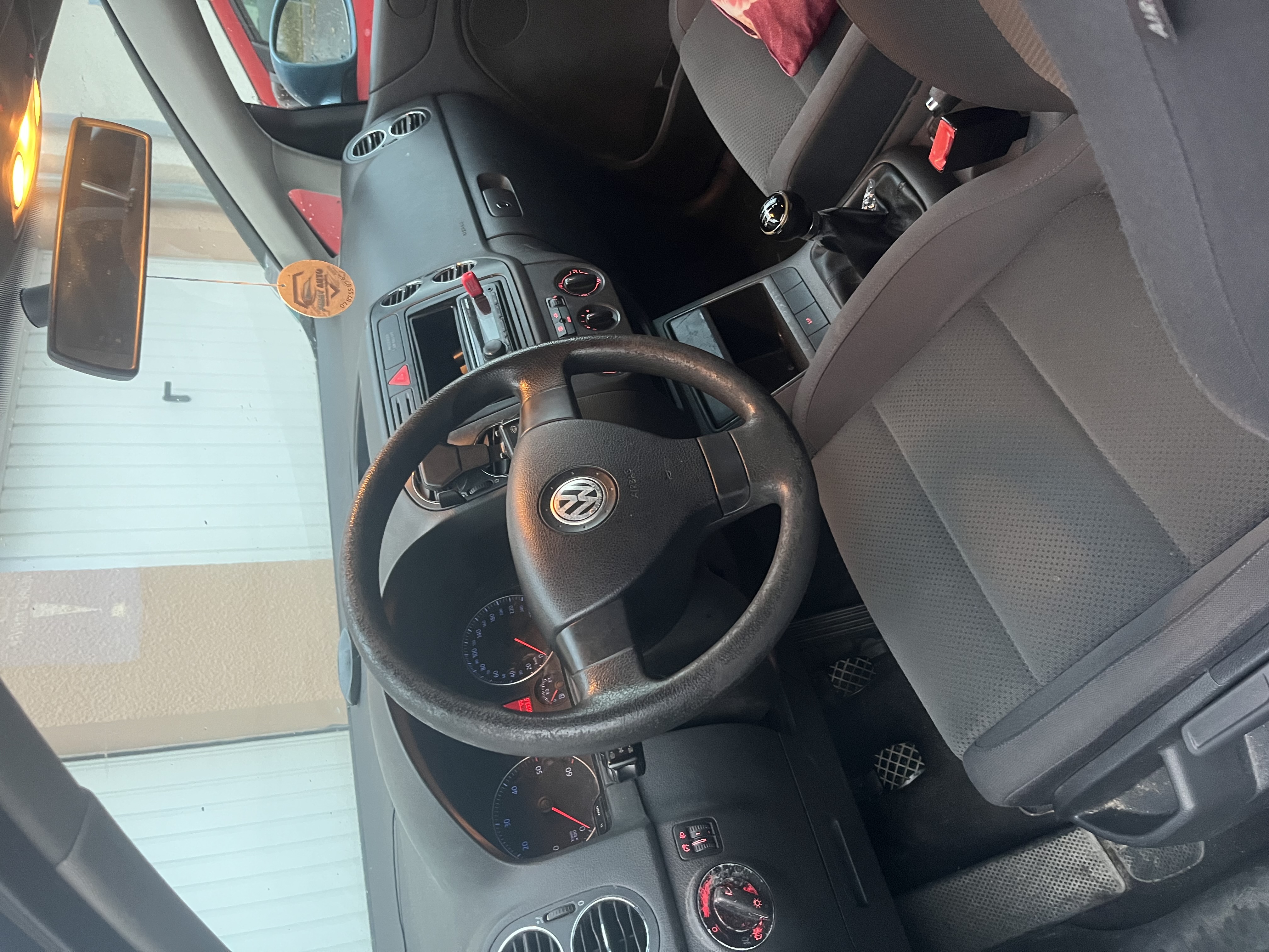 Volkswagen Golf Plus (2) 2.0 TDI 140 ch confort 5p