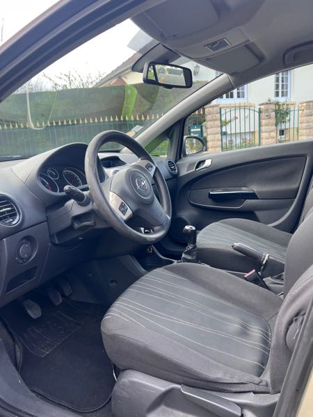 Opel Corsa IV 1.3 CDTI 75 ENJOY 5P