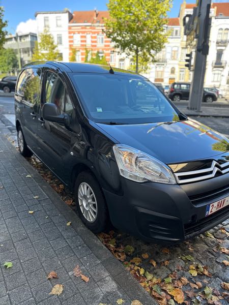 Citroen Berlingo II (3) 1.6 BLUEHDI 100 CLUB XL