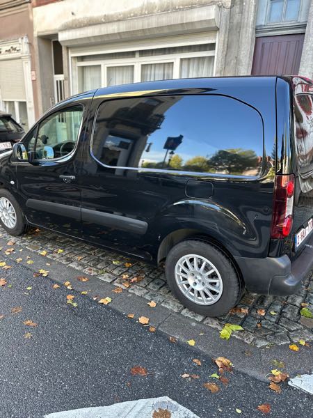 Citroen Berlingo II (3) 1.6 BLUEHDI 100 CLUB XL