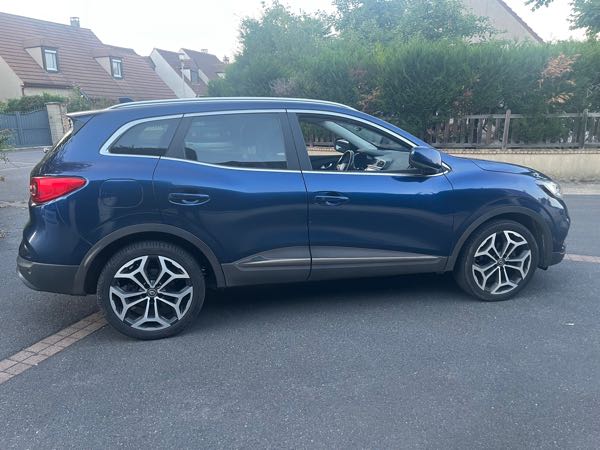 Renault Kadjar (2) 1.5 BLUE DCI 115 INTENS EDC - 21