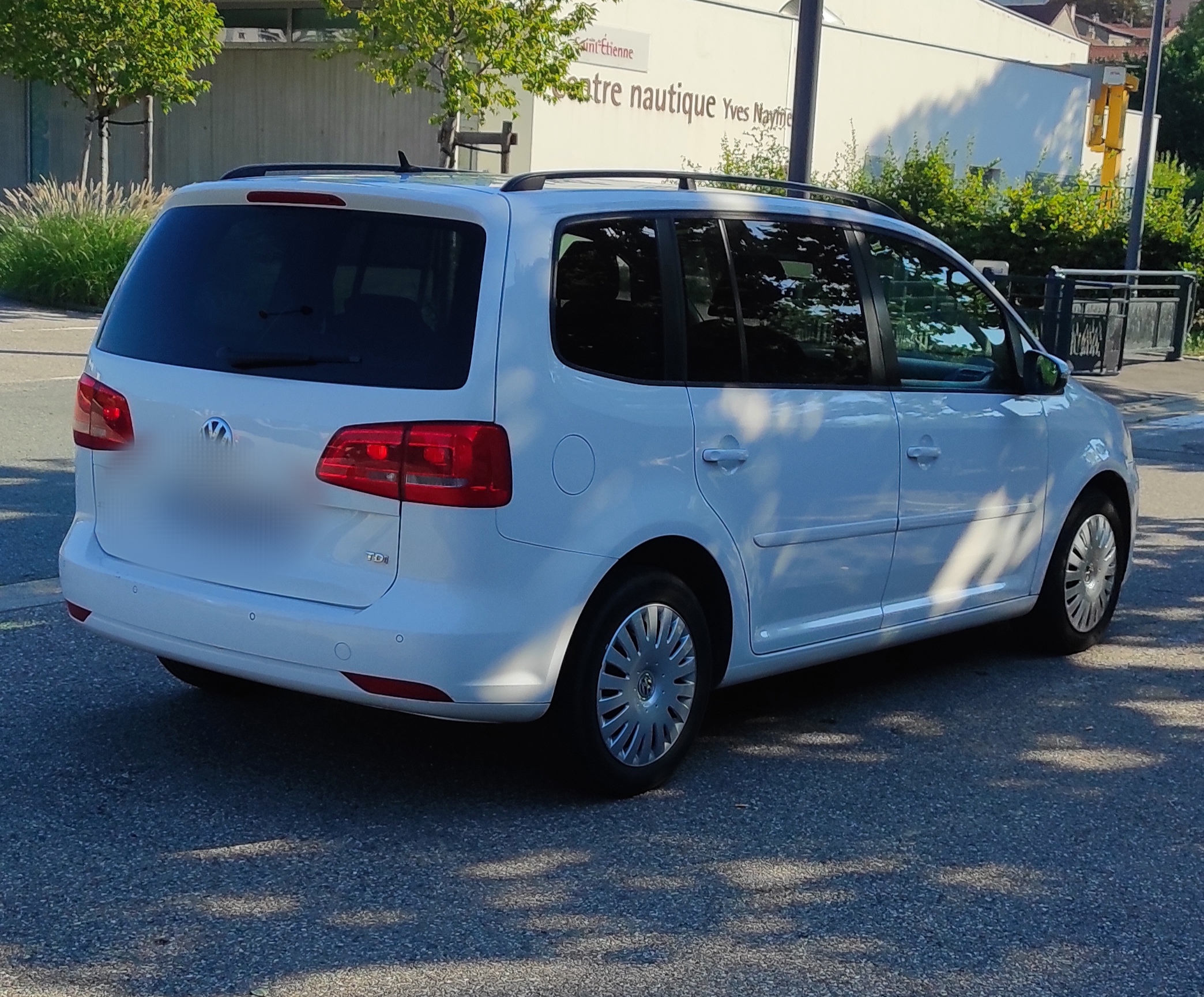 Volkswagen Touran 7 places 1.6 TDi 105 CH version confortline