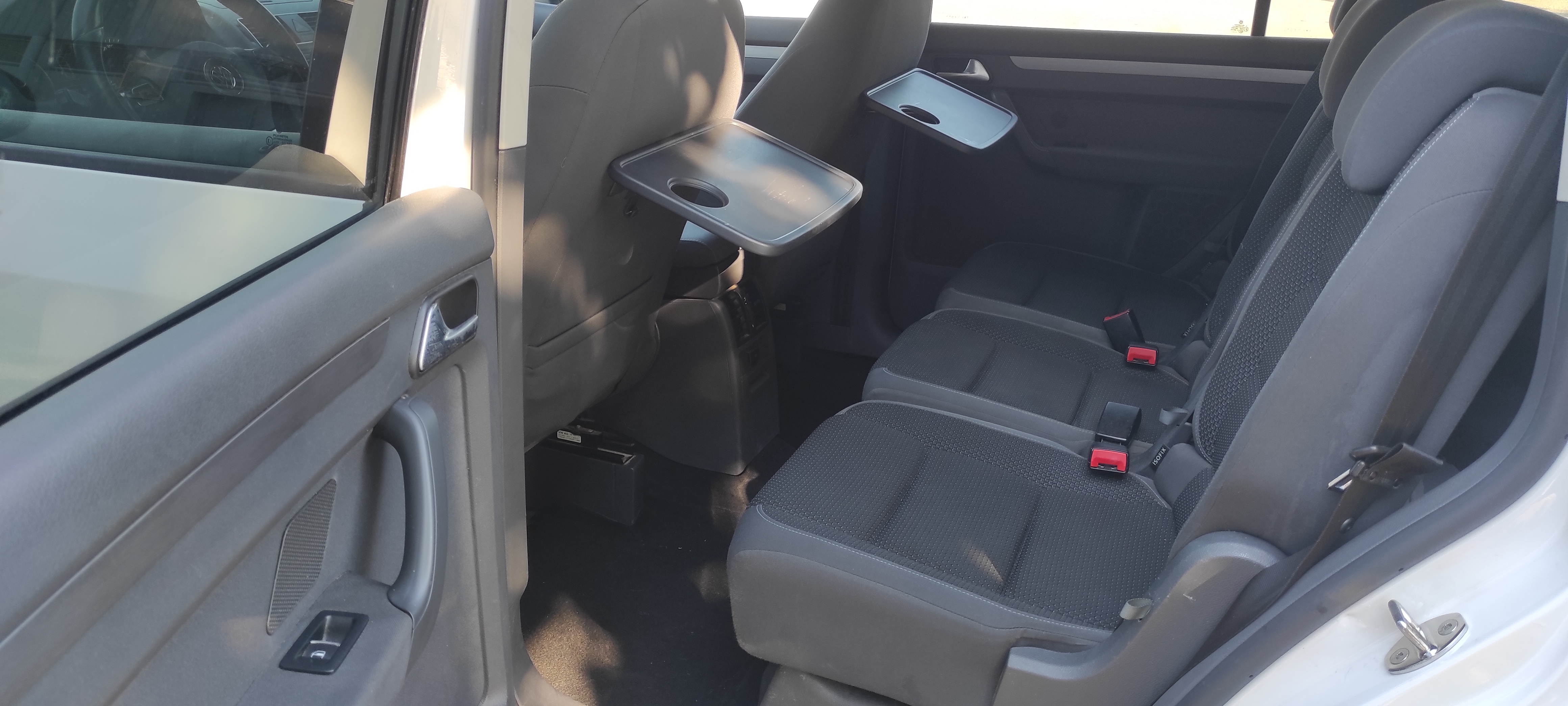 Volkswagen Touran 7 places 1.6 TDi 105 CH version confortline