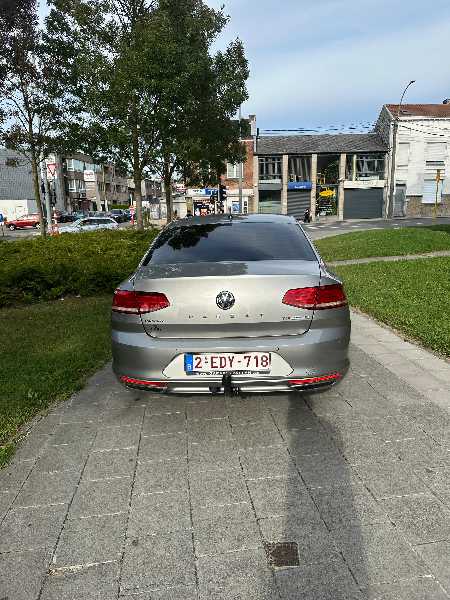 Volkswagen Passat VIII 1.6 TDI 120 BLUEMOTION TECHNOLOGY CONFORTLINE