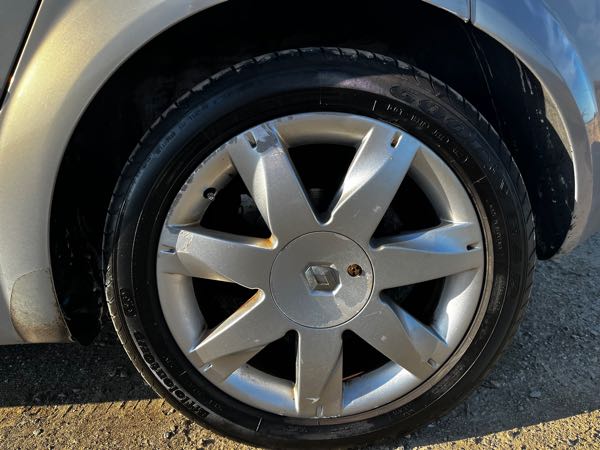 Renault Megane II (2) 1.6 16V 115 AUTHENTIQUE 4P