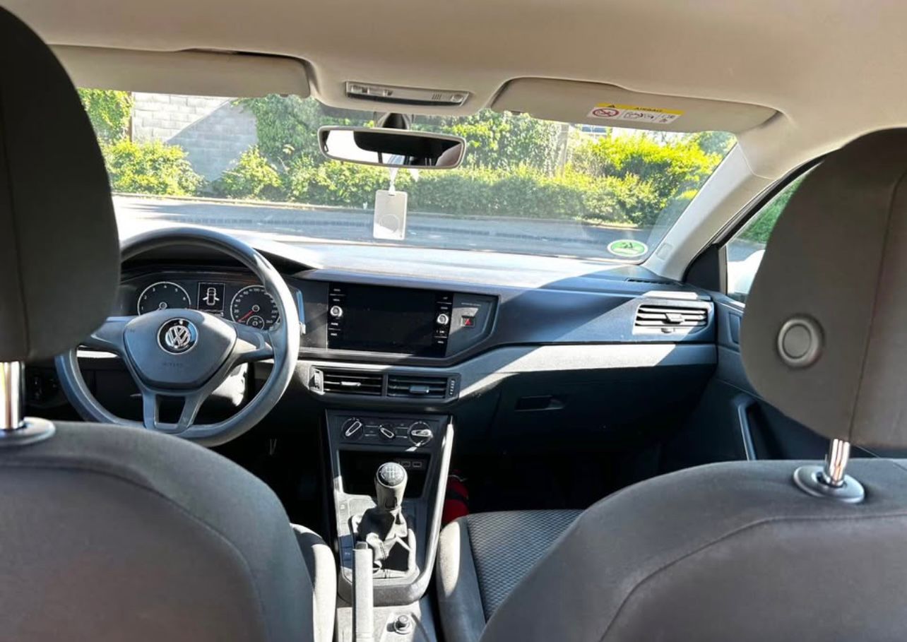 Volkswagen Polo VI 1.0 65 TRENDLINE