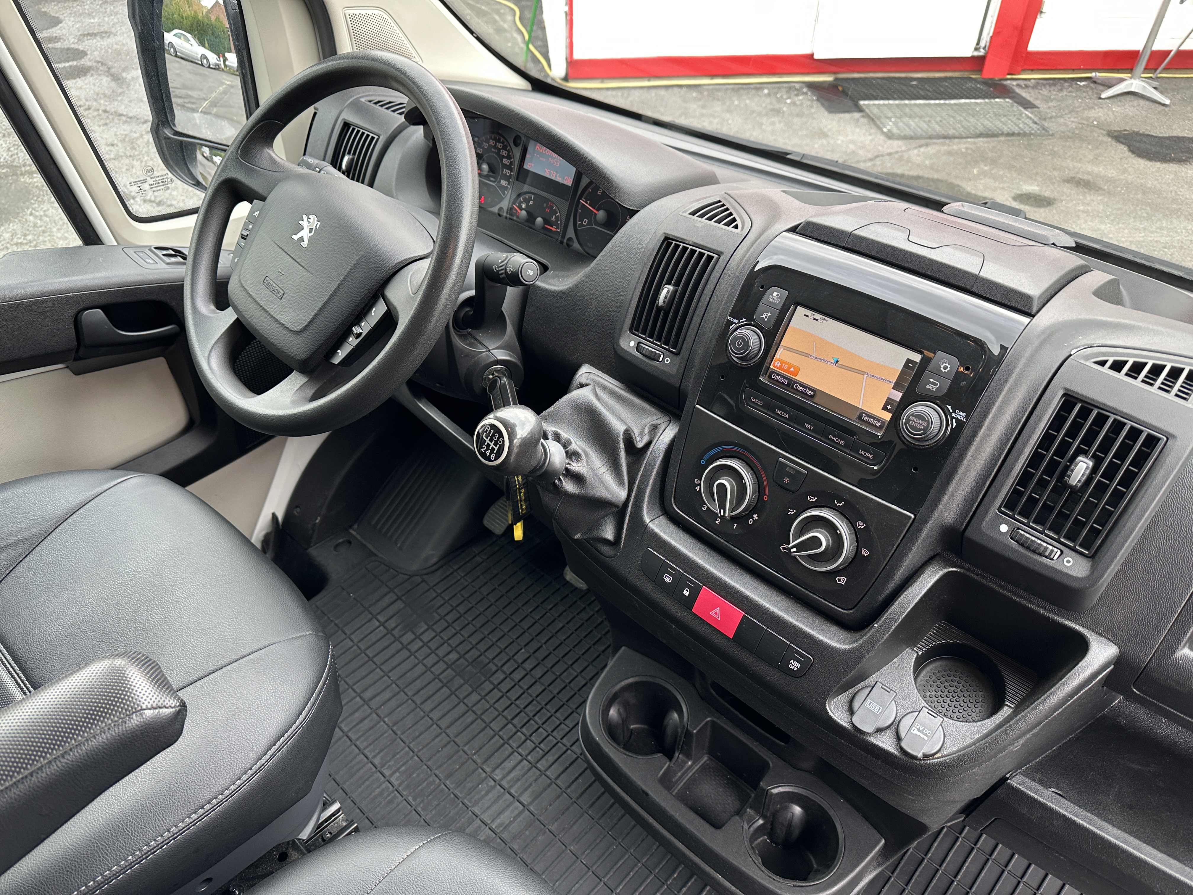 Peugeot Boxer II FOURGON TOLE PACK CD CLIM 335 L2H2 2.2 HDI FAP 130