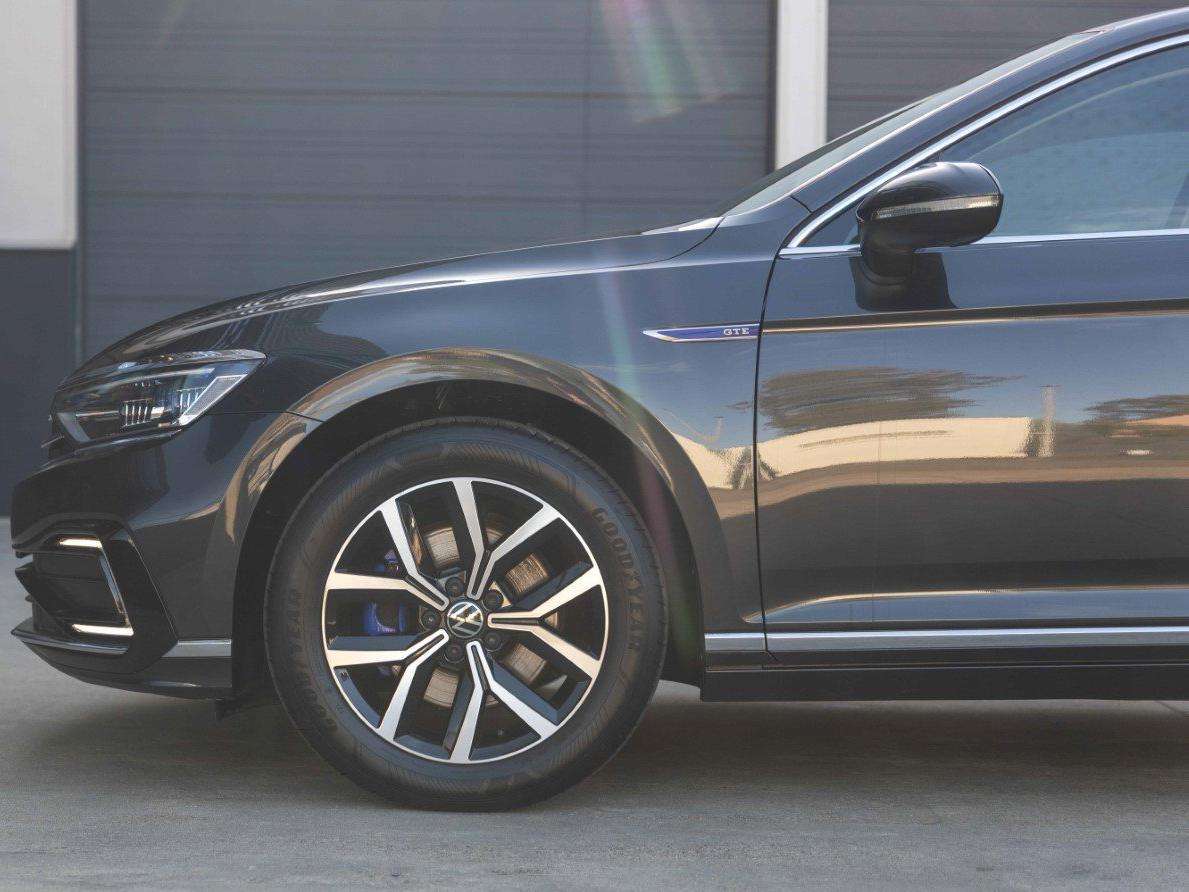 Volkswagen Passat Variant Plug-In-Hybrid DSG GTE-LED-ACC-CARPL-BTW-1 EIGENA