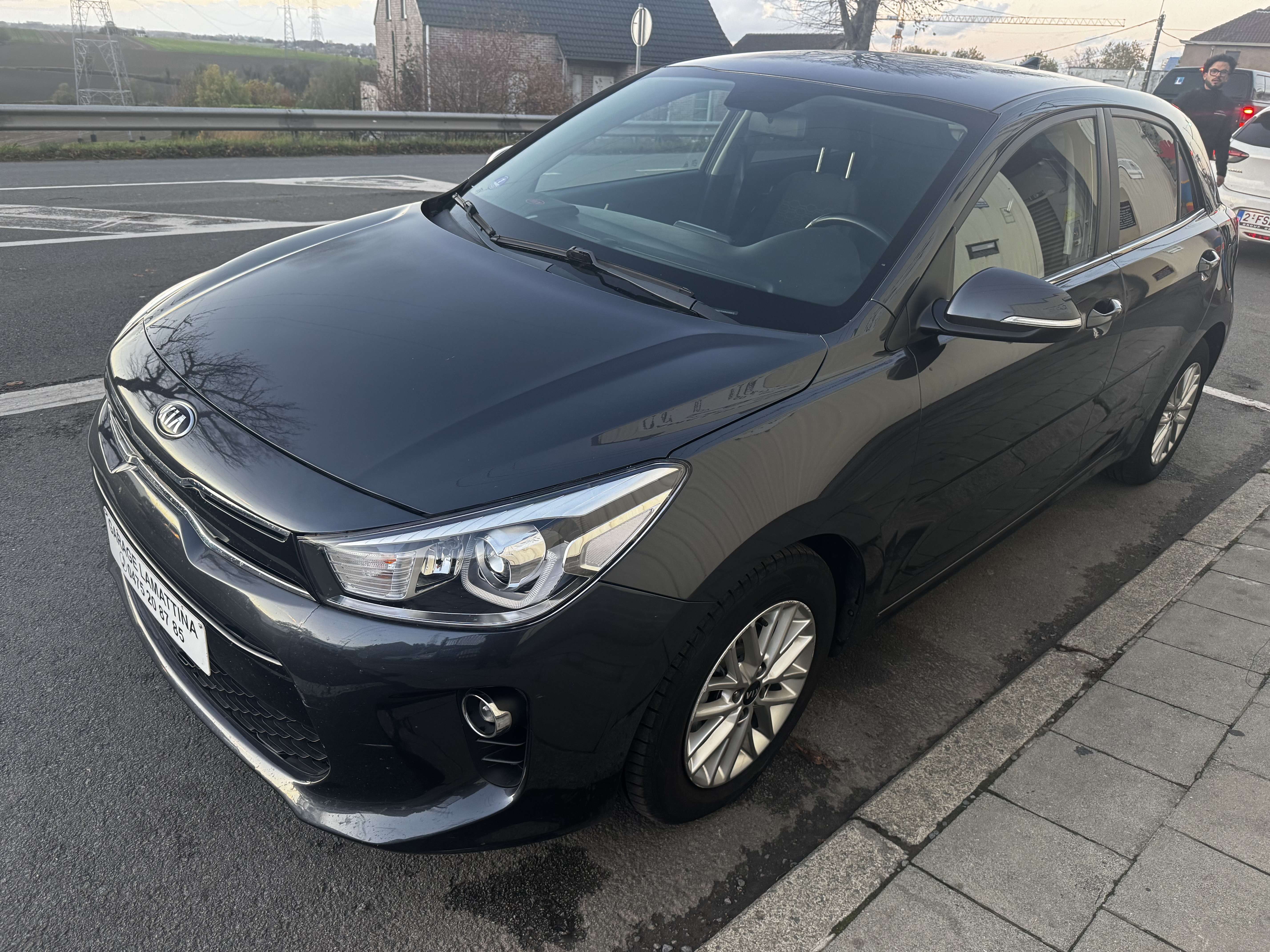 Kia Rio 1.5i 16v sport AUTOMATIQUE !!!