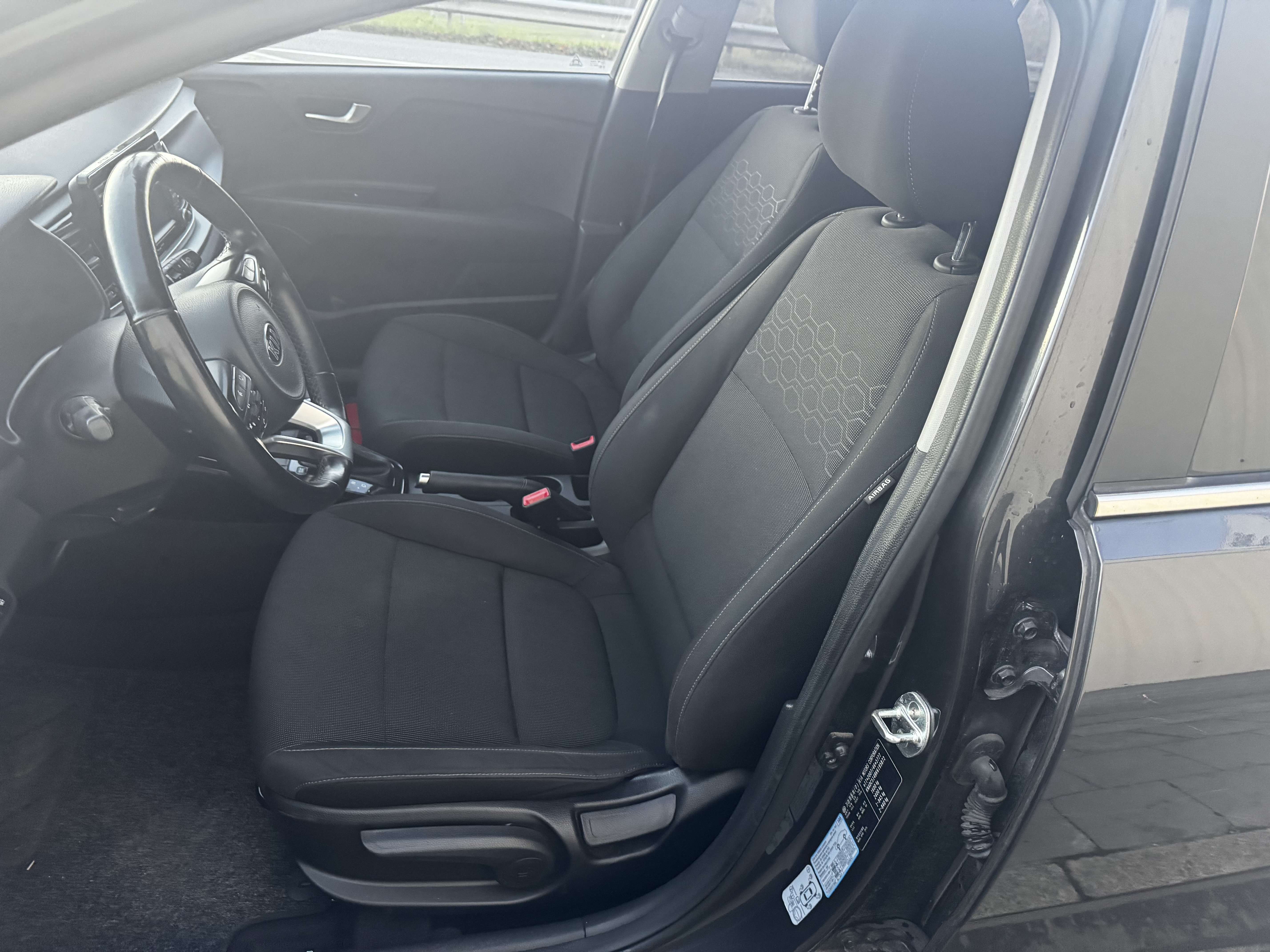 Kia Rio 1.5i 16v sport AUTOMATIQUE !!!