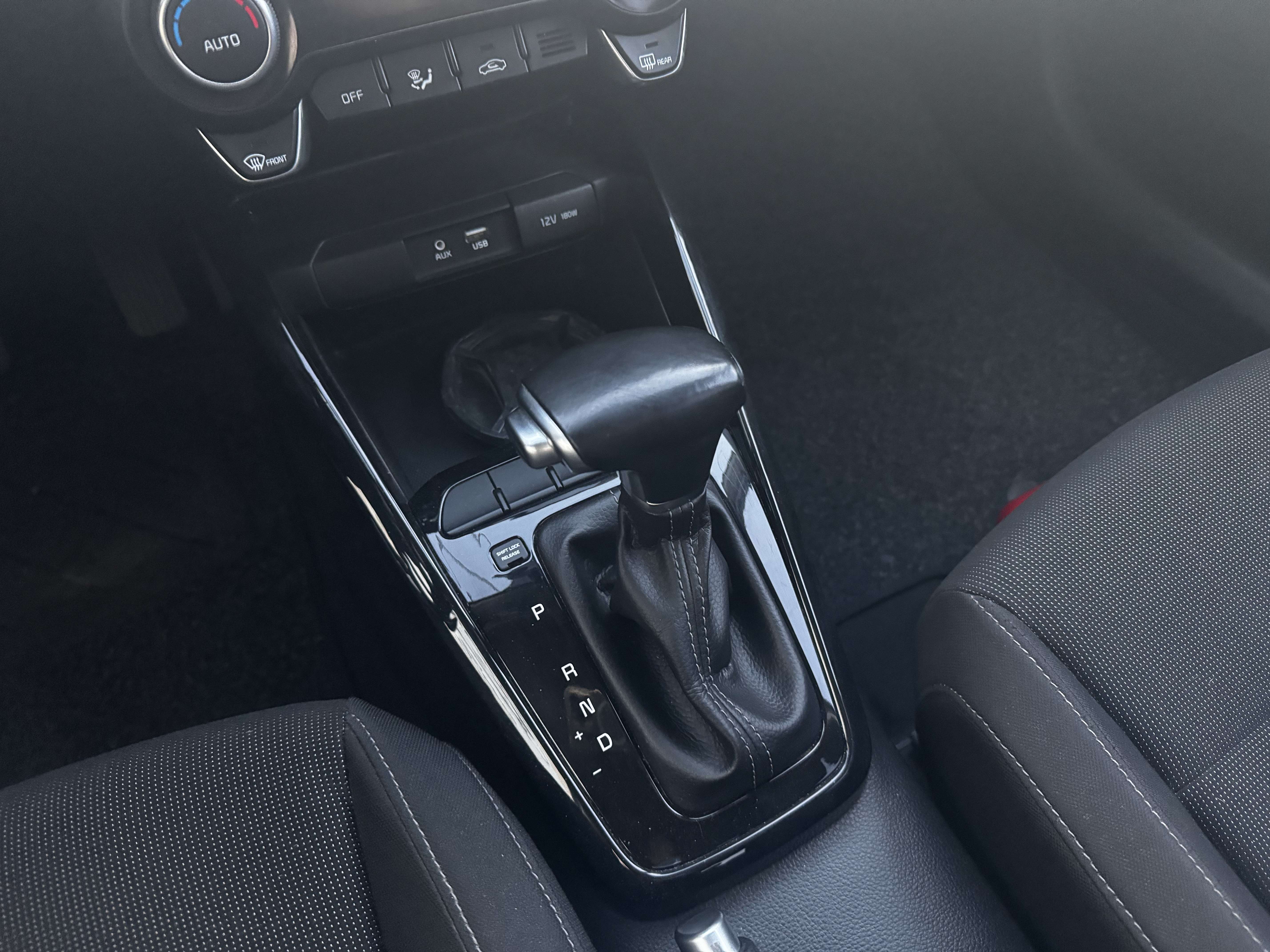 Kia Rio 1.5i 16v sport AUTOMATIQUE !!!
