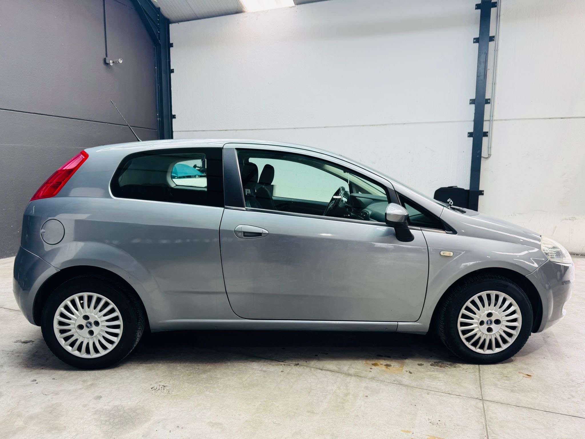 Fiat Punto 1.3JTD ** GARANTIE 12 MOIS **