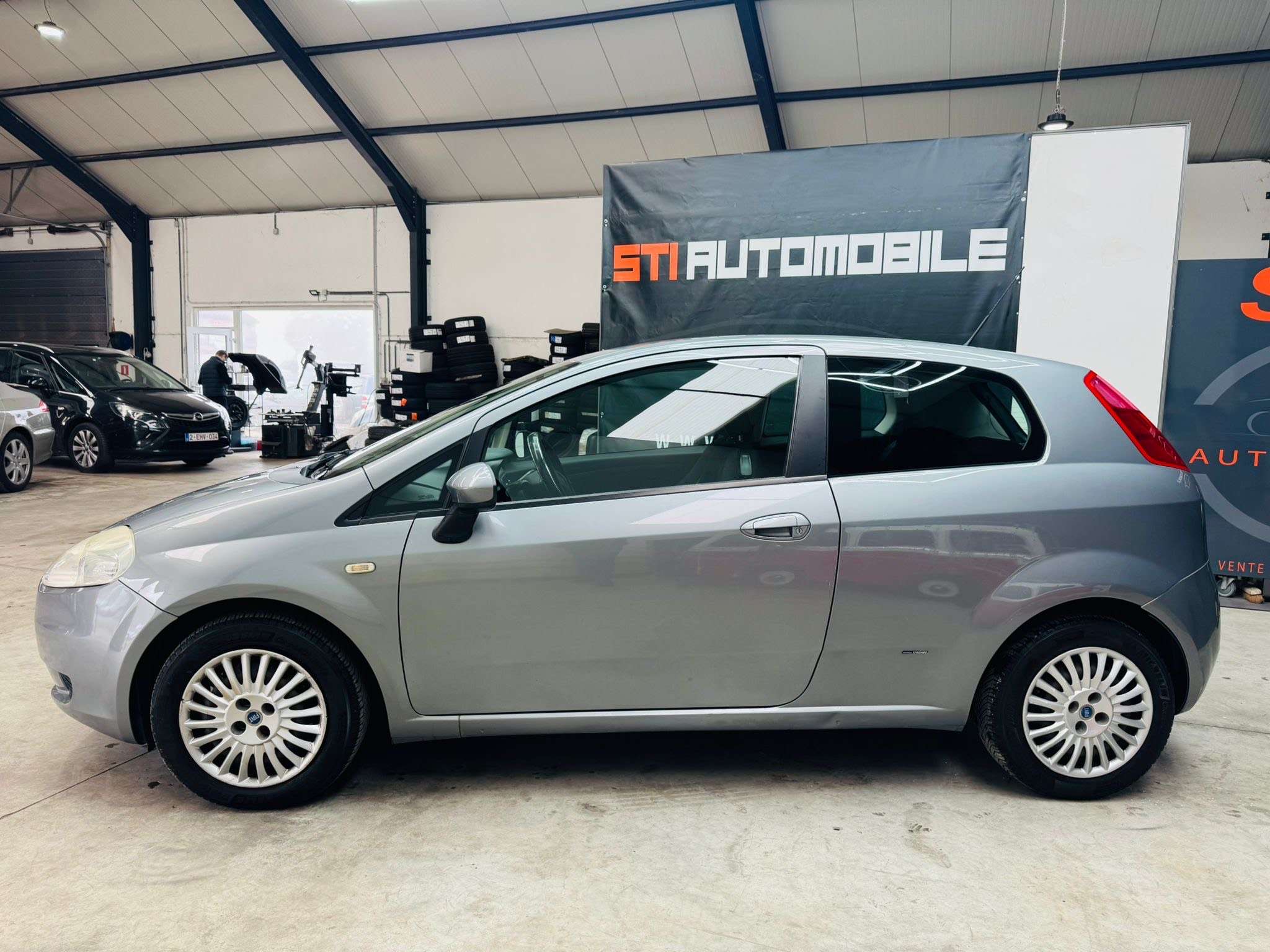 Fiat Punto 1.3JTD ** GARANTIE 12 MOIS **