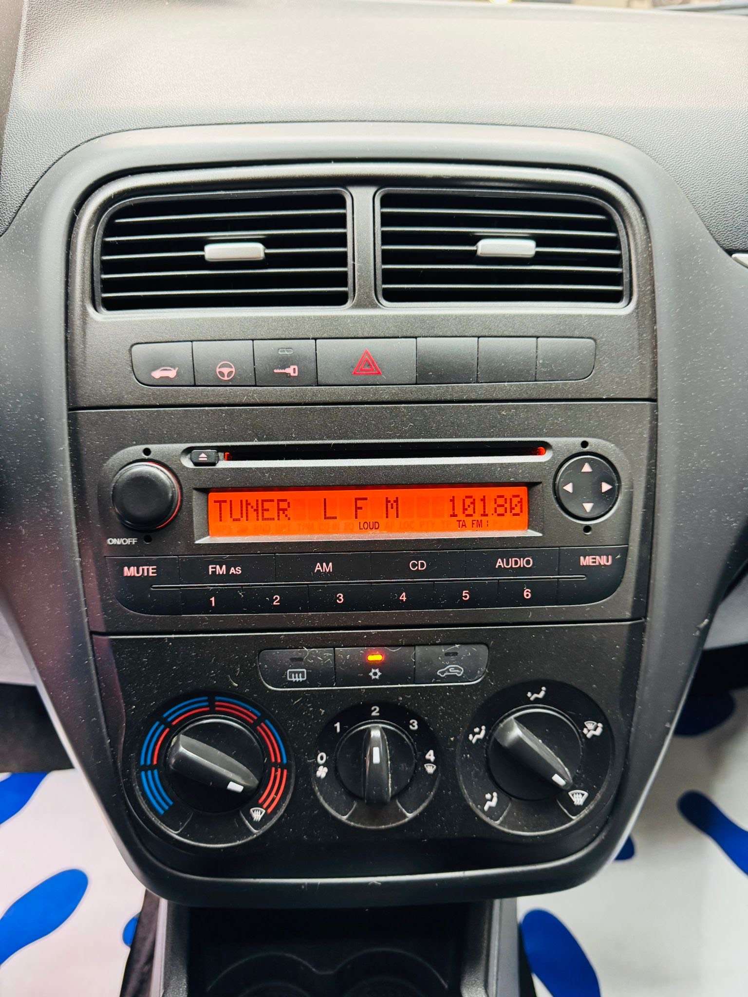 Fiat Punto 1.3JTD ** GARANTIE 12 MOIS **