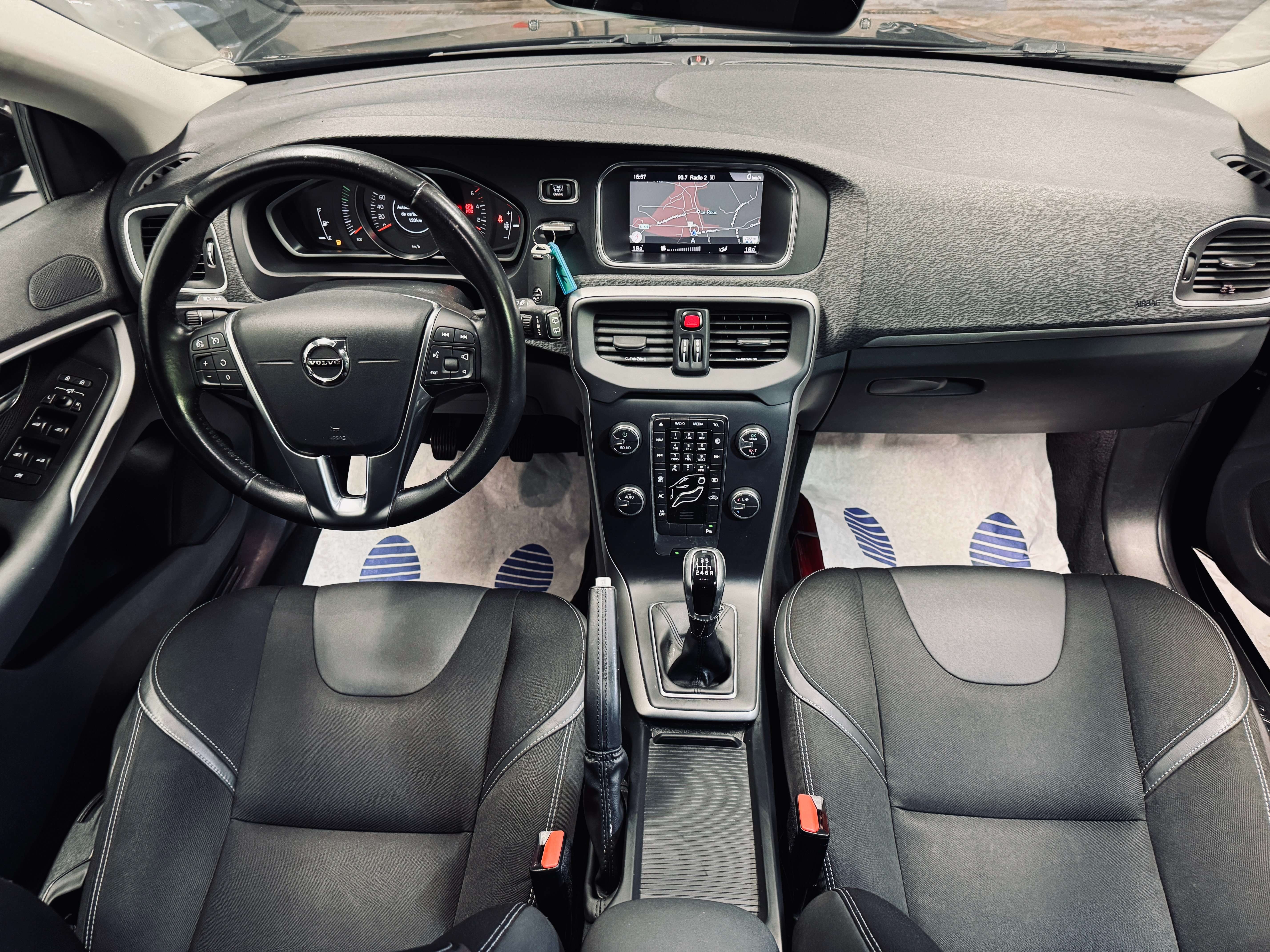 Volvo V40 V40 2.0 D2, ETAT SHOW ROOM, GARANTIE 1AN