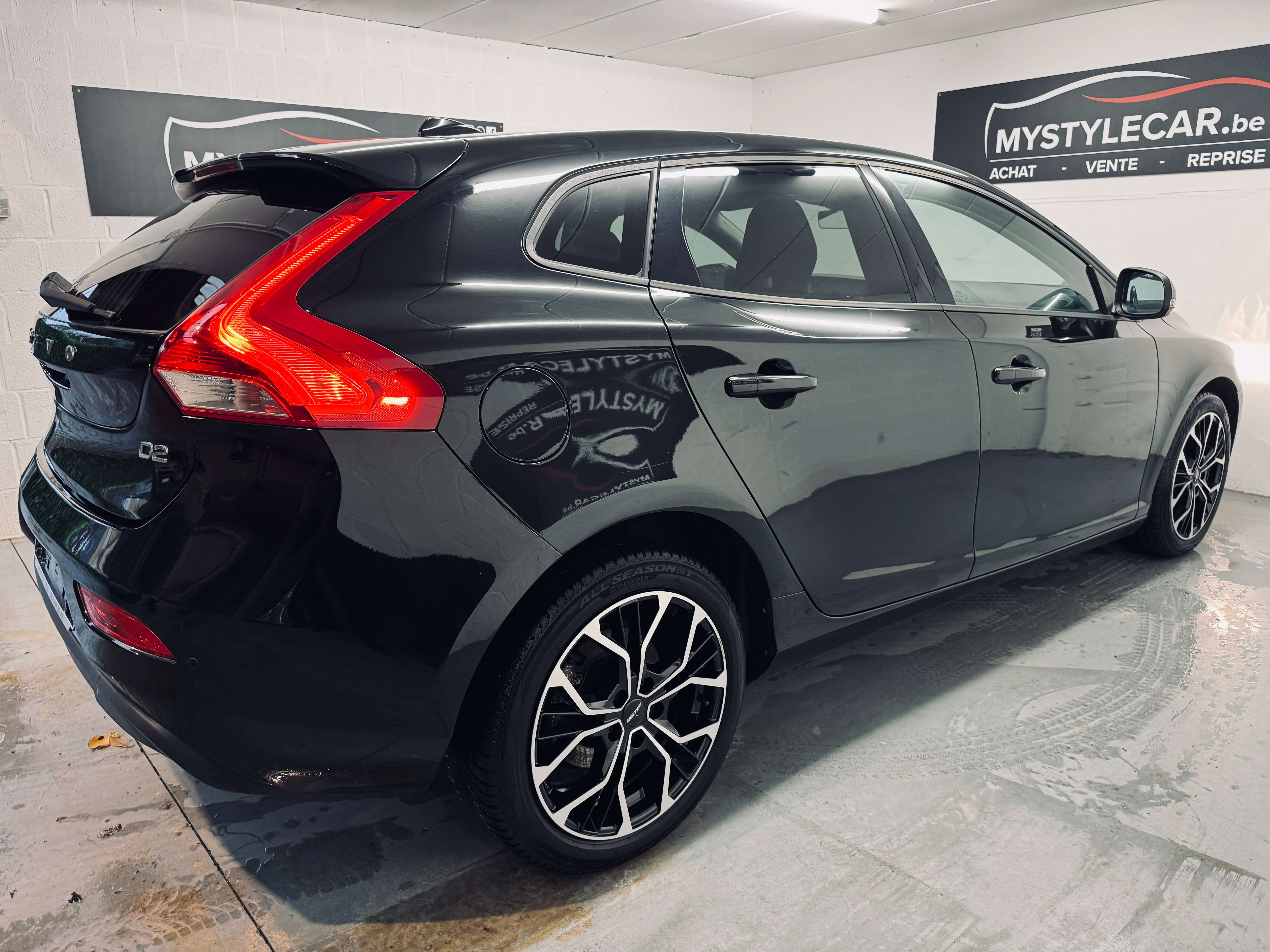 Volvo V40 V40 2.0 D2, ETAT SHOW ROOM, GARANTIE 1AN