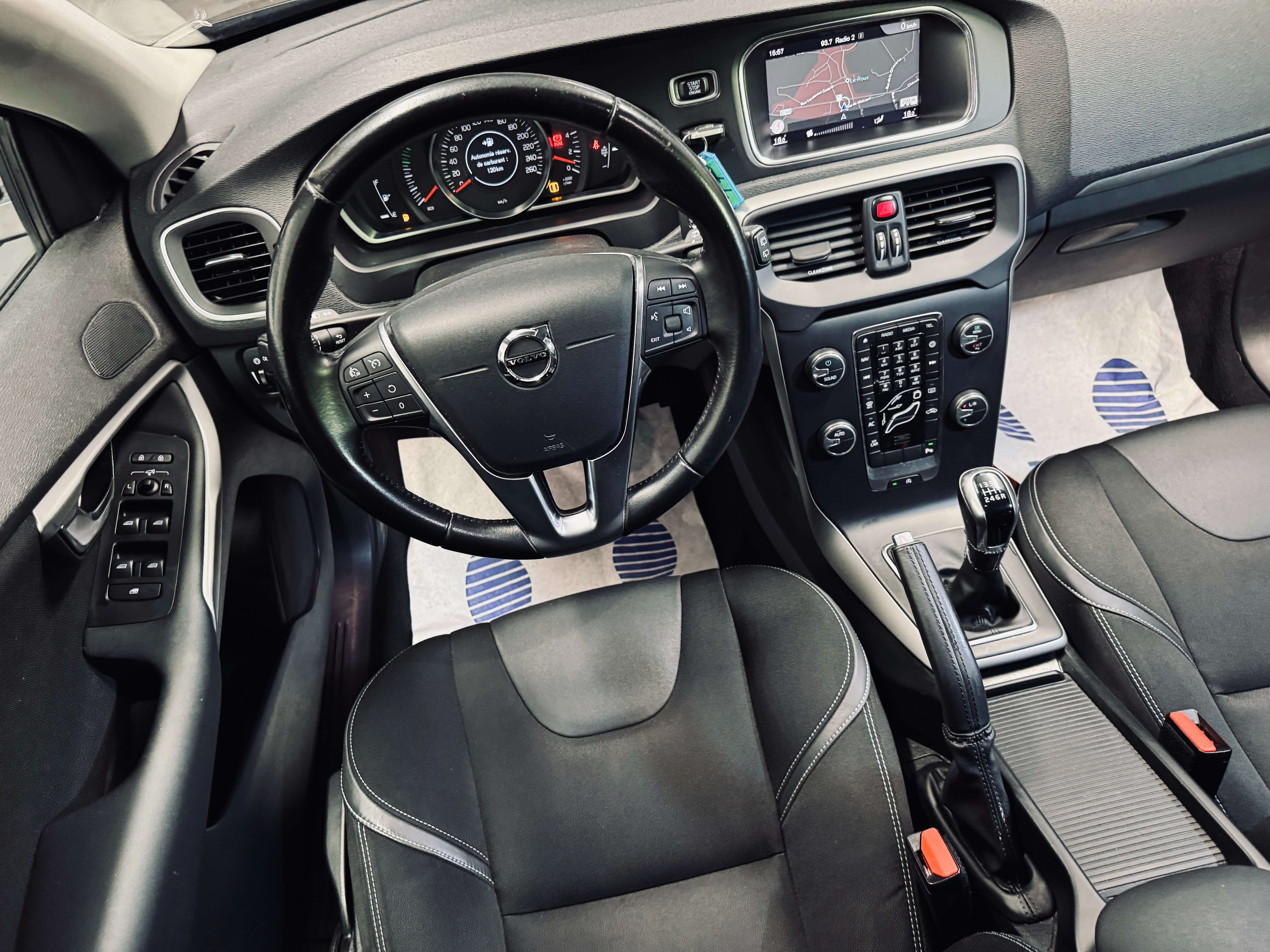 Volvo V40 V40 2.0 D2, ETAT SHOW ROOM, GARANTIE 1AN