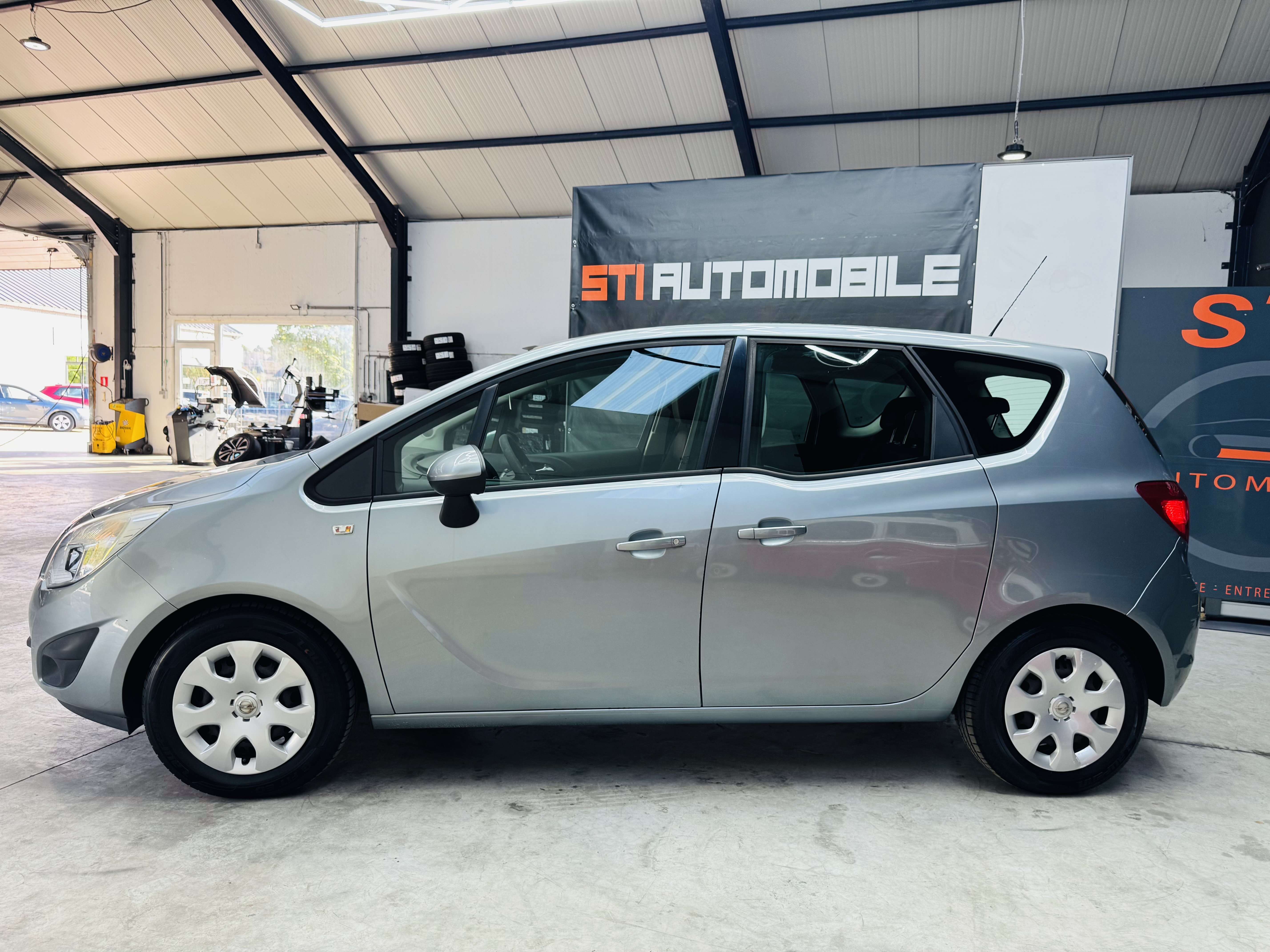 Opel Meriva 1.3 CDTi Cosmo** GARANTIE 12 MOIS **
