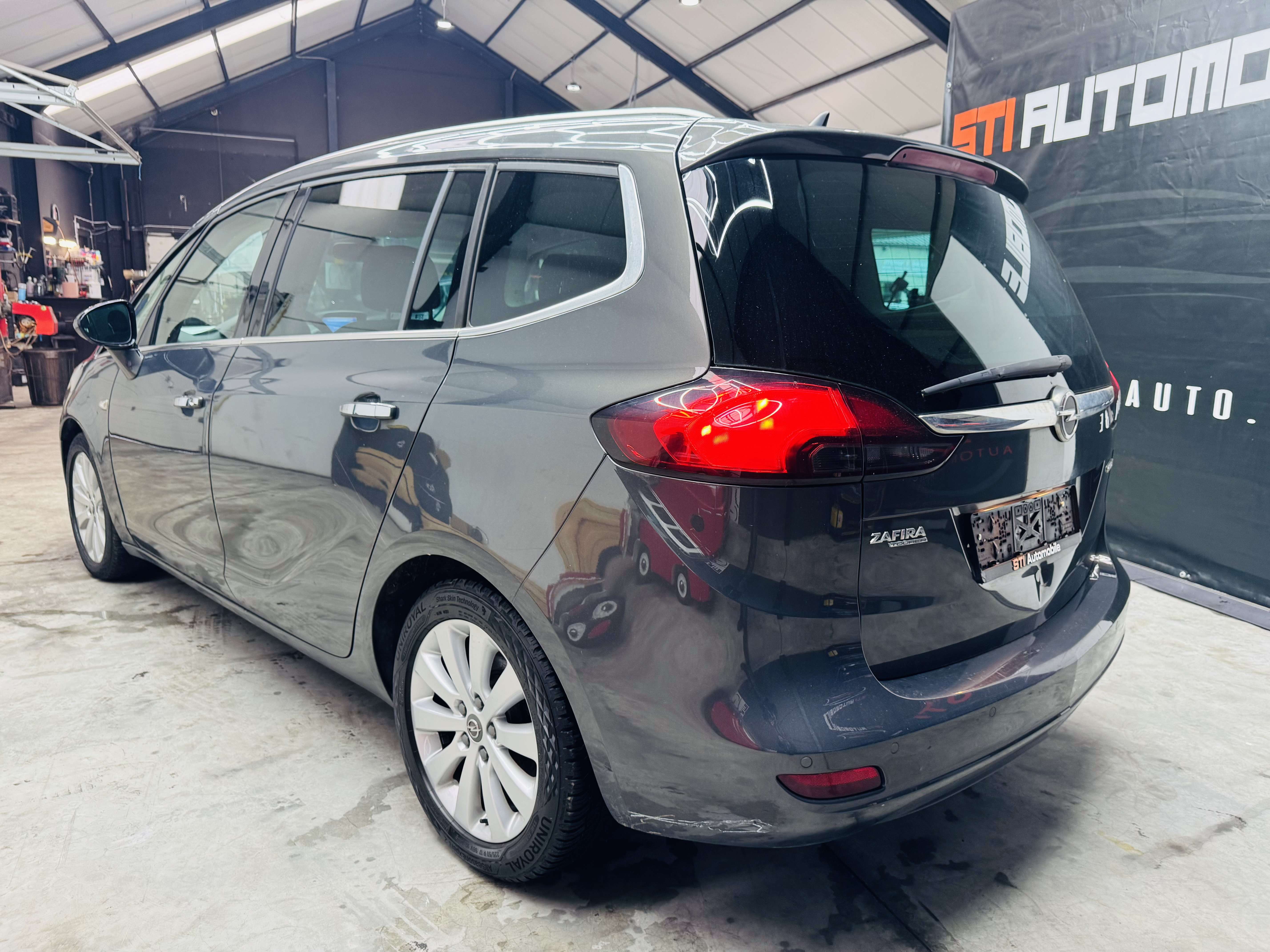 Opel Zafira Tourer Zafira 2.0 CDTi Comfort **EXPORT OU MARCHAND **