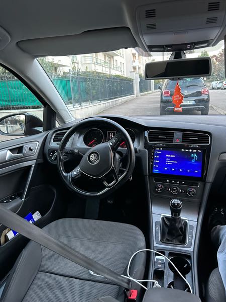 Volkswagen Golf Golf 7 1.6tdi petit défaut carrosserie leger