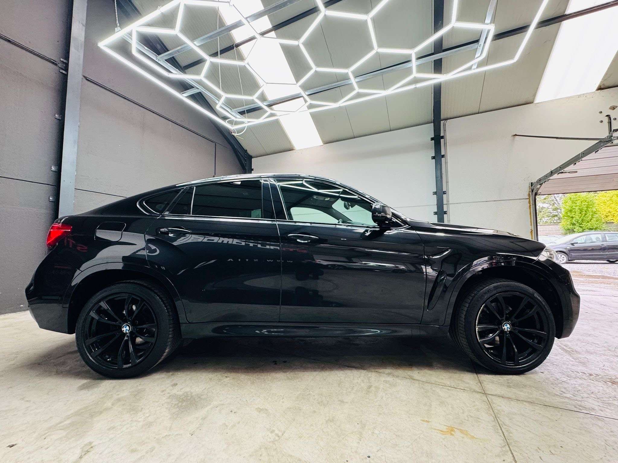 BMW X6 ** VENTES POUR MARCHAND OU EXPORT **
