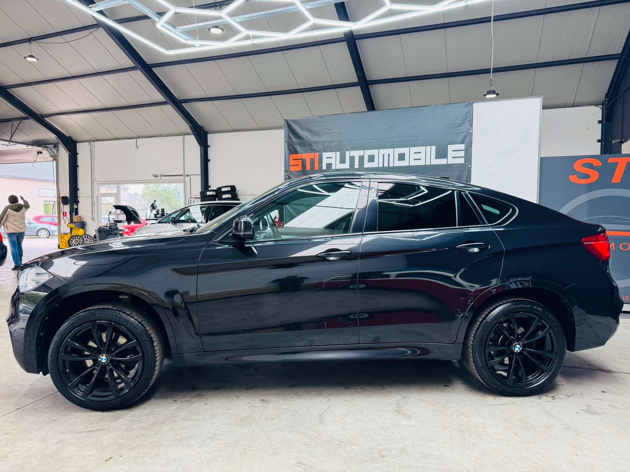 BMW X6 ** VENTES POUR MARCHAND OU EXPORT **