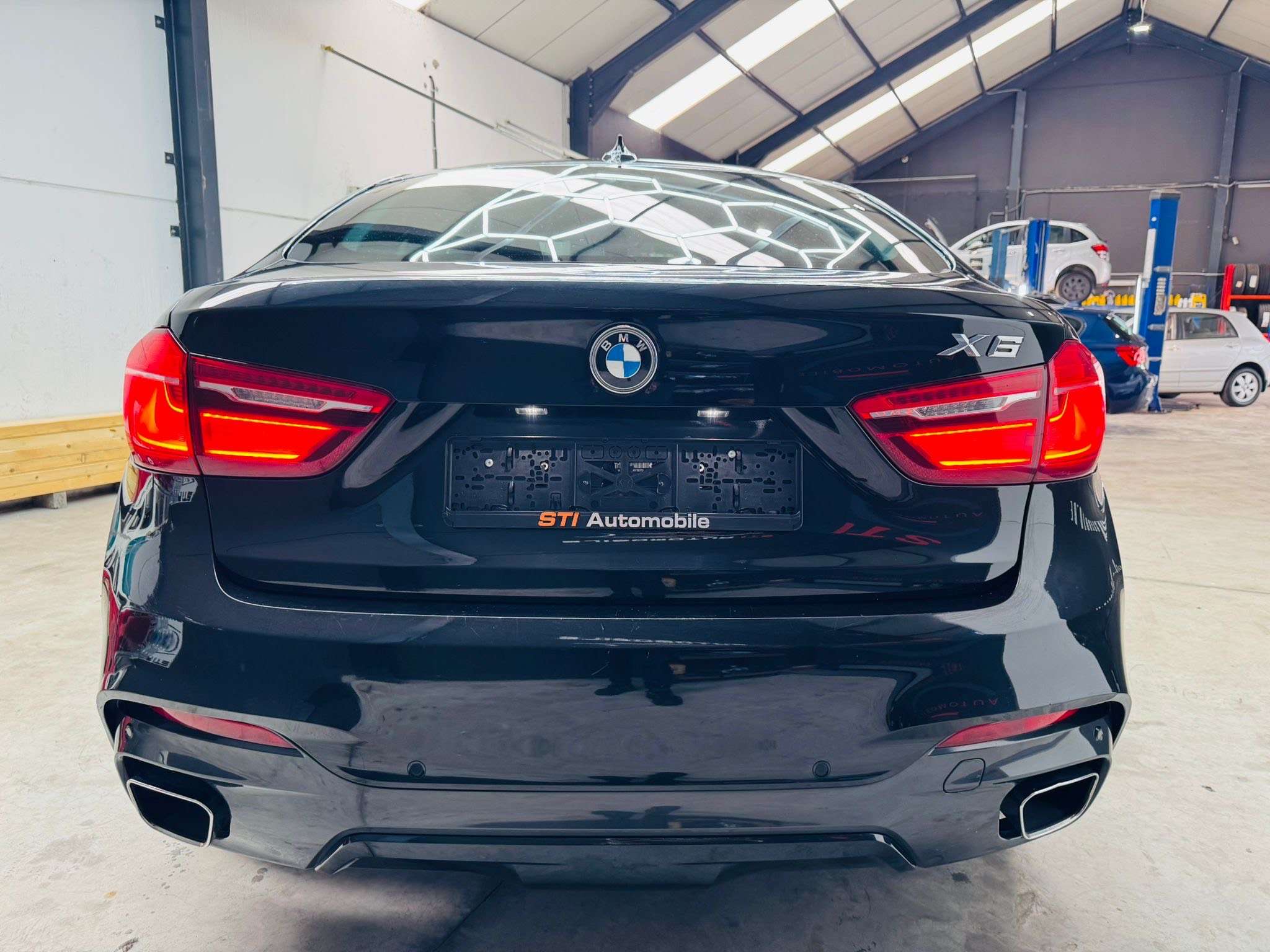BMW X6 ** VENTES POUR MARCHAND OU EXPORT **