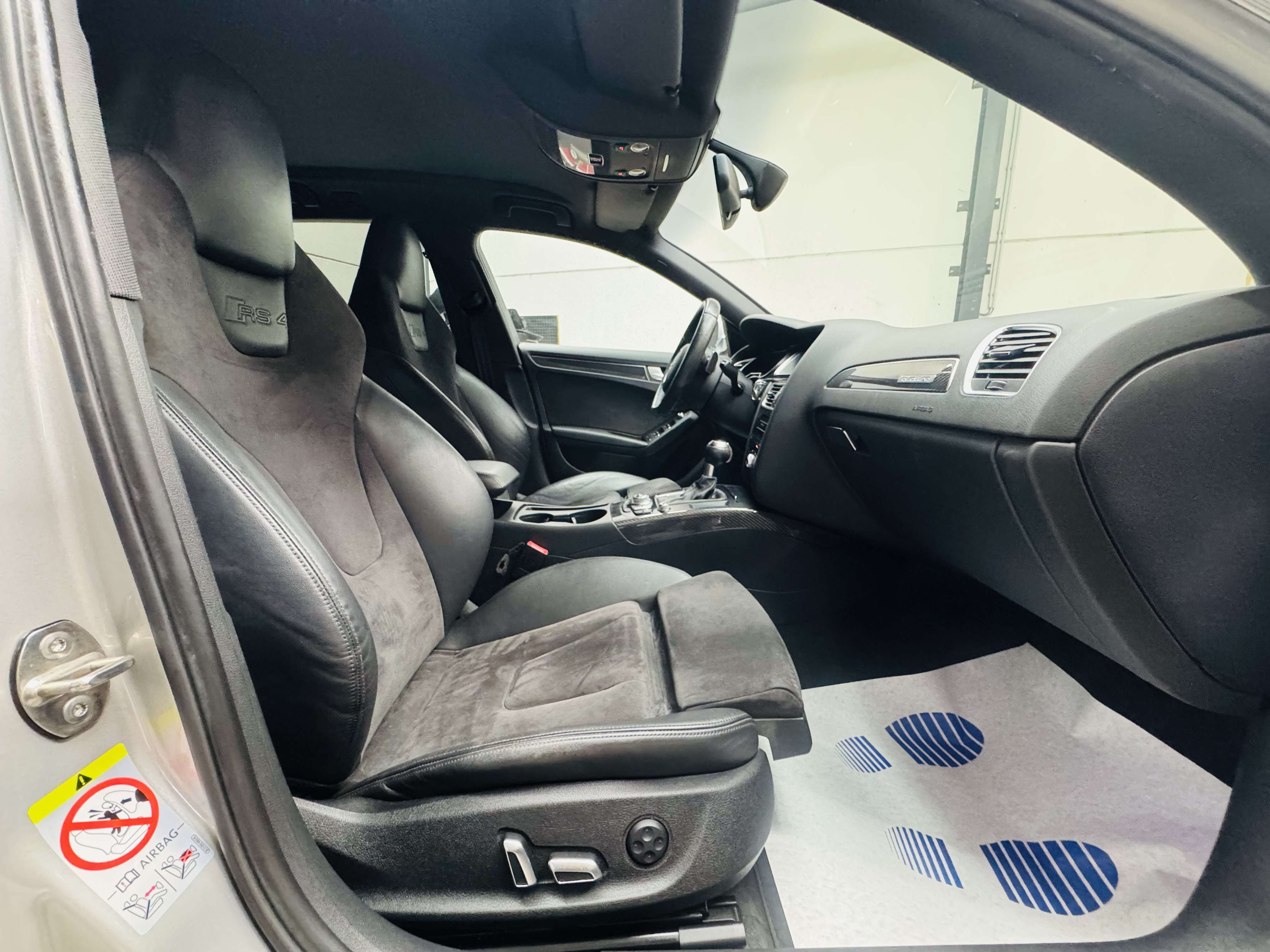 Audi RS4 V8 FSI Quattro S tronic
