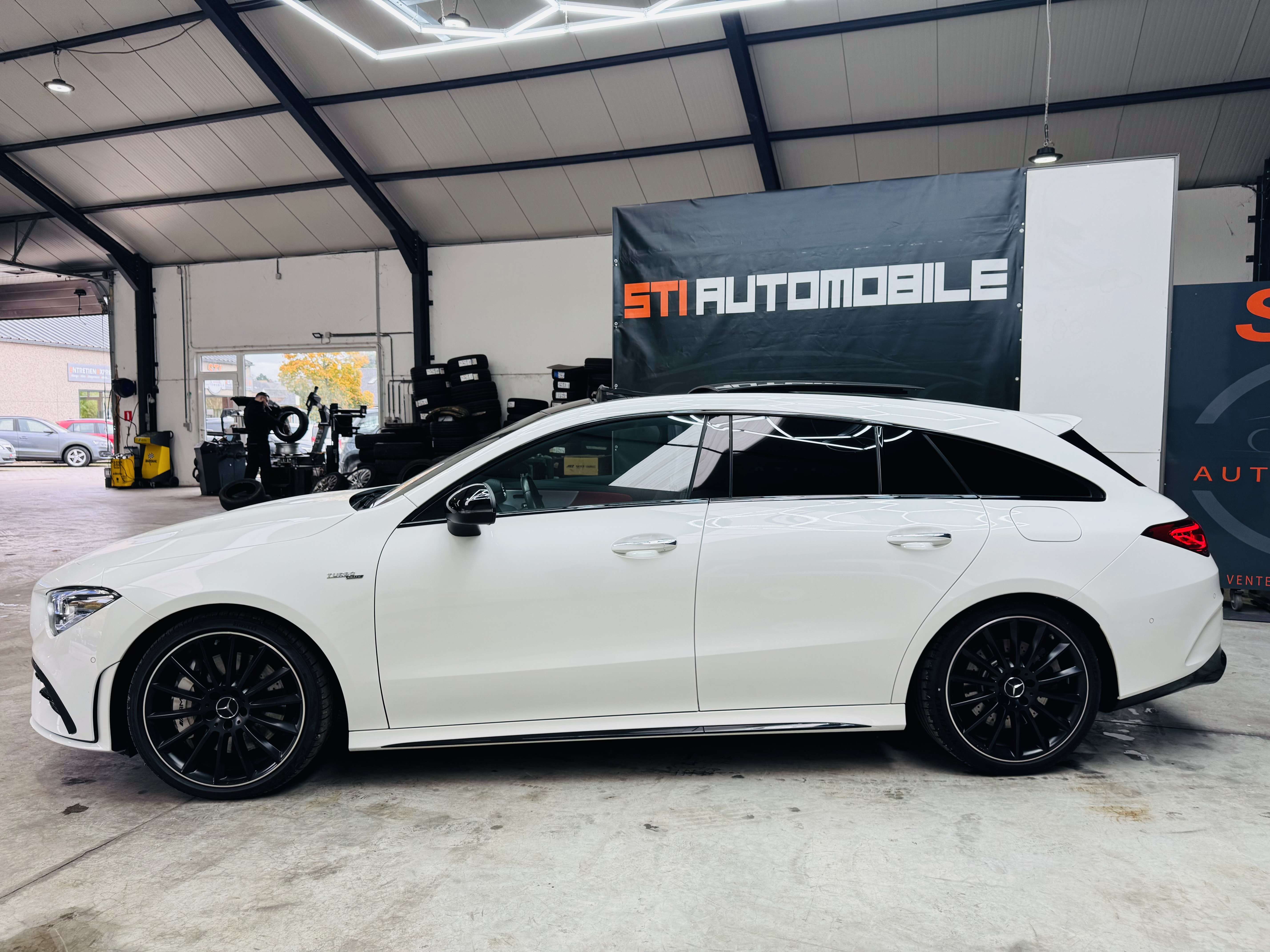 Mercedes-Benz CLA 35 AMG CLA 35 4-Matic