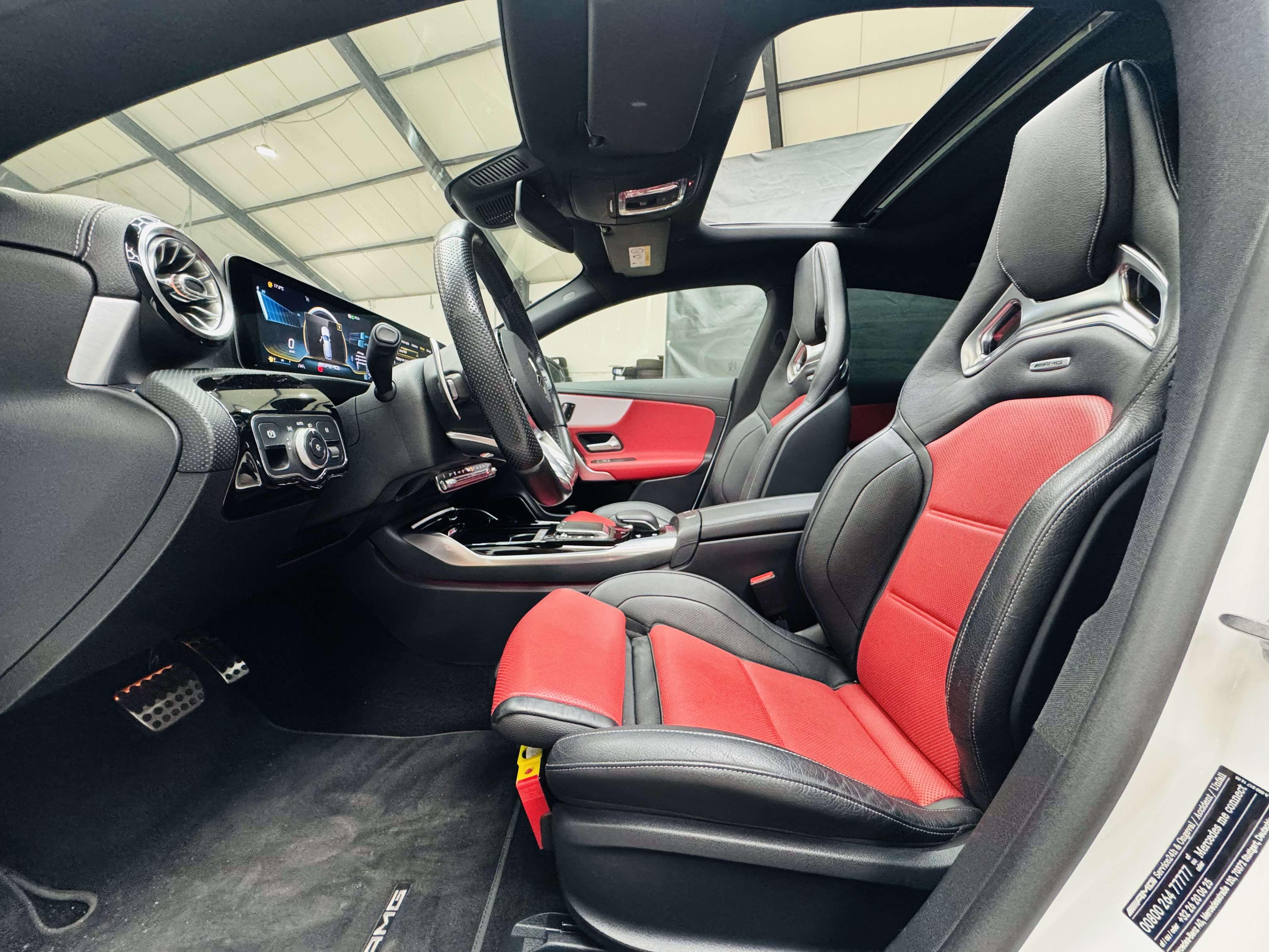 Mercedes-Benz CLA 35 AMG CLA 35 4-Matic
