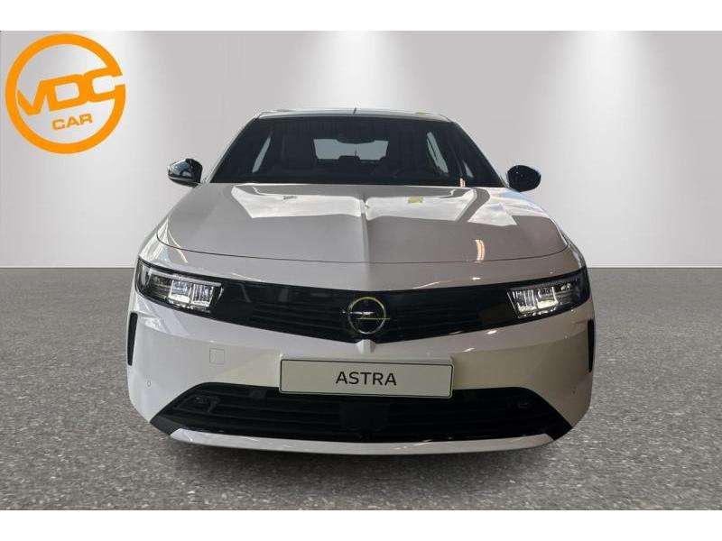 Opel Astra EDITION