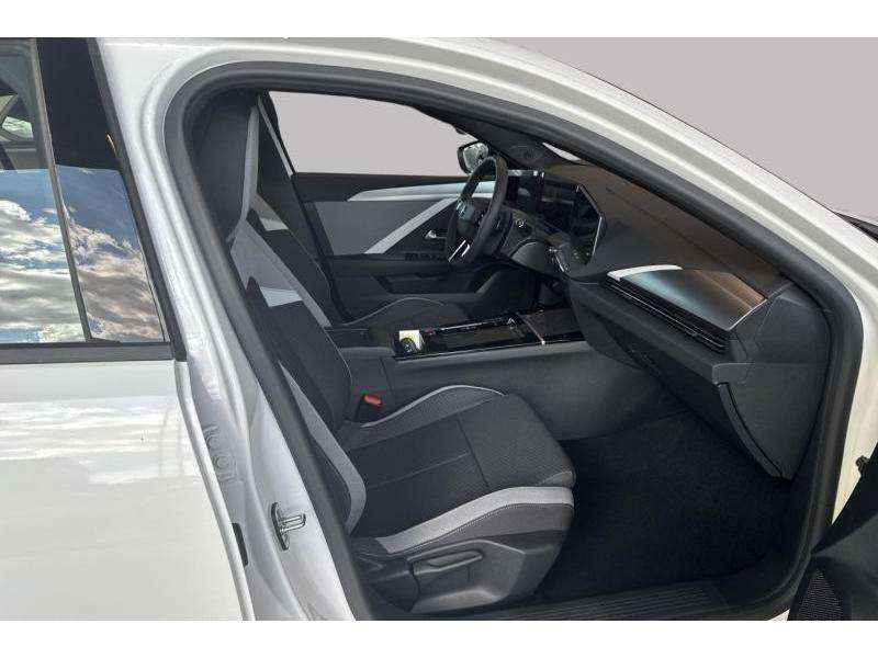 Opel Astra EDITION