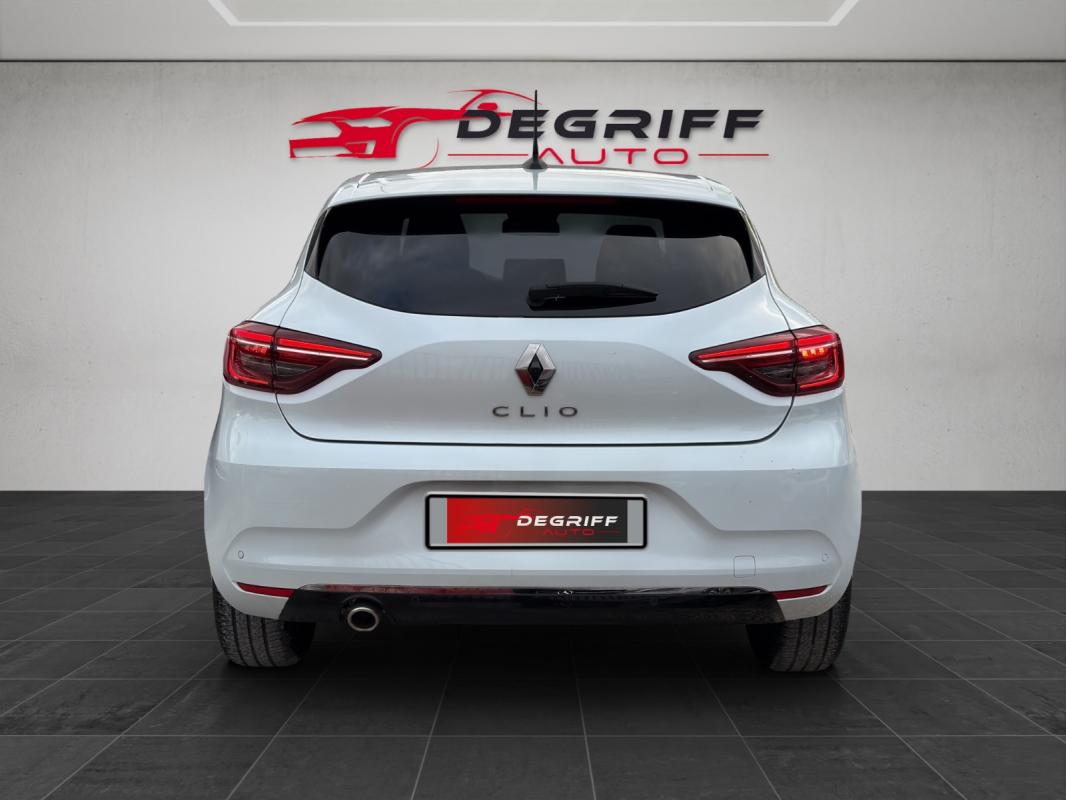 Renault Clio V TCe 140 - 21 Intens