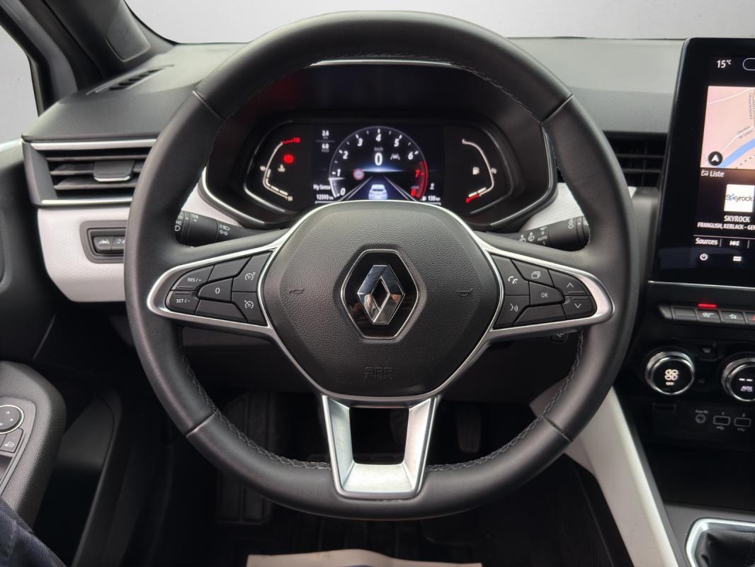 Renault Clio V TCe 140 - 21 Intens