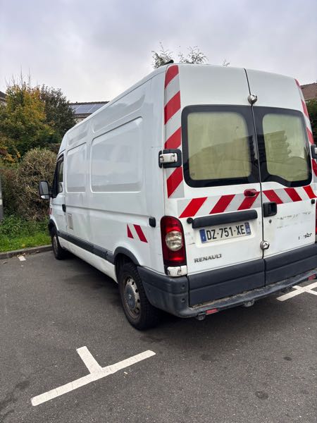Renault Master II COMBI 2.5 DCI 100 L2H2 3T5 E4