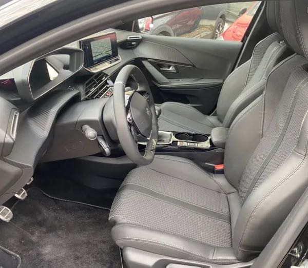 Peugeot 208 PureTech 100 S&S BVM6 GT Pack/GARANTIE 24 MOIS /CAMERA FULL
