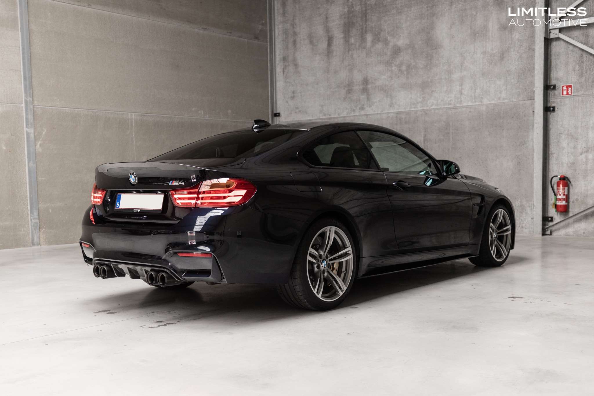 BMW M4 Coupé DKG | M Performance / Carbon / FULL